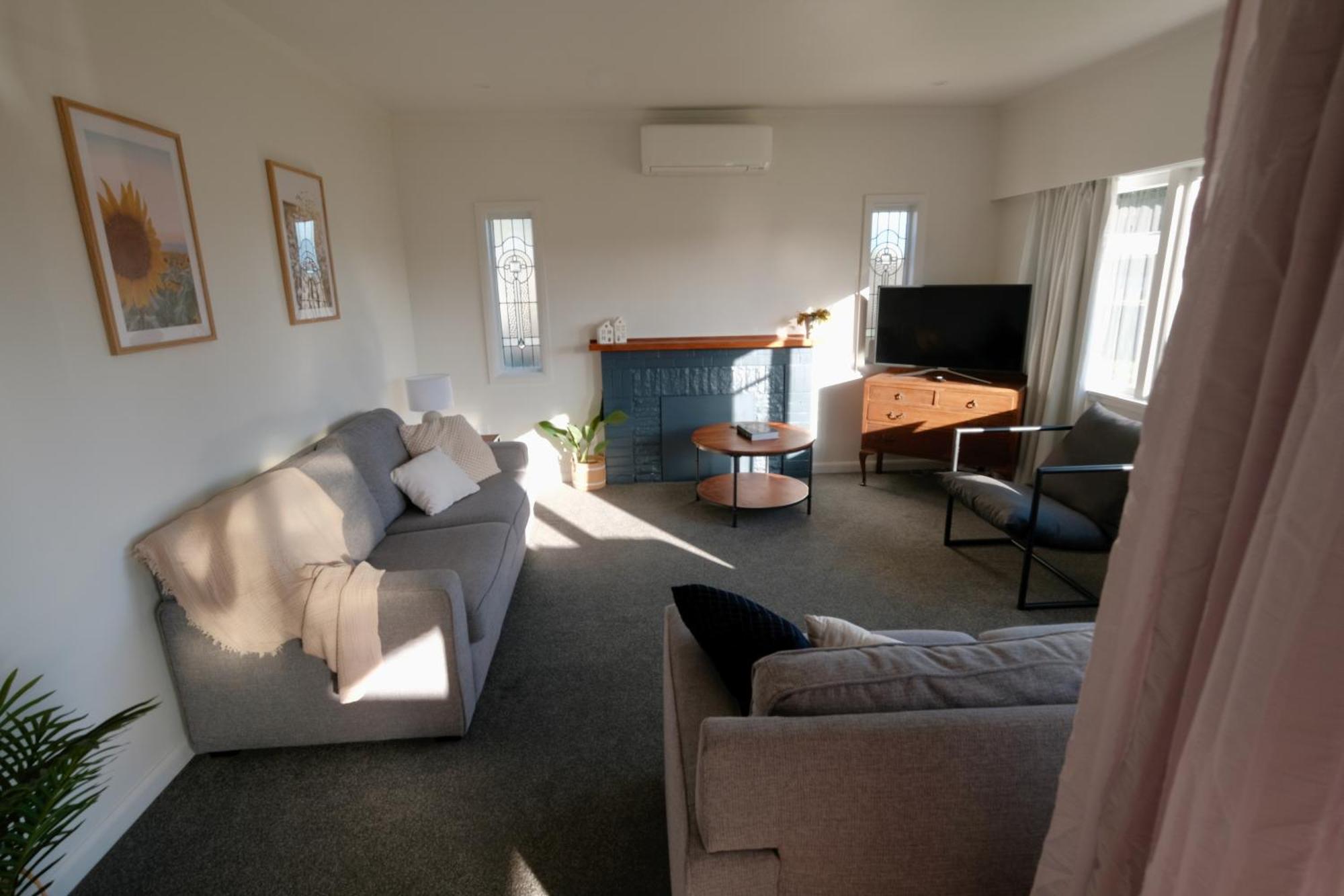 4 Bedroom In Great Location هاملتون المظهر الخارجي الصورة